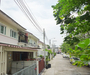 รูปย่อ ไม่มีใครมากลับรถหน้าบ้าน หรือไฟส่องเข้าบ้านทุกวัน ไม่มีเสาไฟฟ้าและบ้าน อยู่ฝั่งตรงข้าม หลังมุม/ริม สงบส่วนตัว ม.สิริยาทาวน์ 2 ชั้น 35 ตร.วา.  รูปที่3
