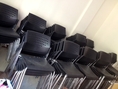เก้าอี้พลาสติกขาเหล็ก เหมาะใช้สำหรับห้องประชุมหรือร้านอาหาร ขายถูกมากๆ จำนวน 200 ตัว