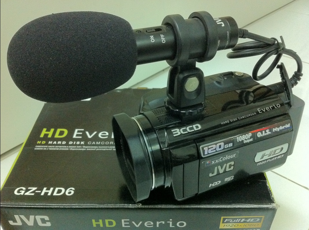 ขาย กล้องวีดีโอ JVC Everio Camera GZ-HD6 25,000 บาท แถม(JVC DVD Burner CU_VD40+ไมค์+แบต) รูปที่ 1