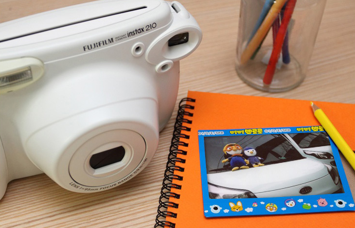 กล้องโพลารอยด์ Instax 210 Hello Kitty (Limited Edition) รูปที่ 5