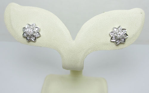 ต่างหู เพชร กระจุก 0.58 ct. งานเก่า นน. 3.41 g รูปที่ 4