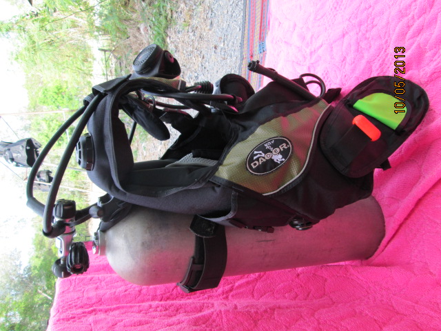 ขายRegulatorและเสื้อBCDบน (2) Facebookชื่อร้าน อุปกรณ์ดำน้ำ SCUBA มือสอง รูปที่ 3