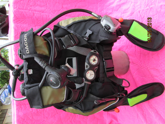 ขายRegulatorและเสื้อBCDบน (2) Facebookชื่อร้าน อุปกรณ์ดำน้ำ SCUBA มือสอง รูปที่ 2