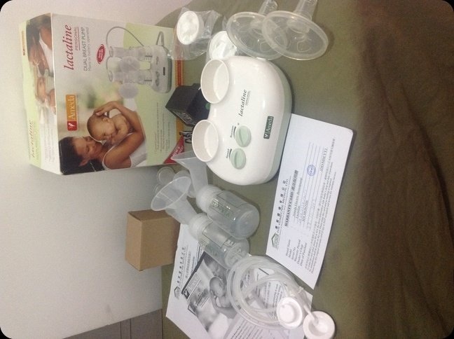 เครื่องปั๊ม Ameda Lactaline (เครื่องหิ้ว) สภาพดีมากใช้ไม่ถึง 5 ครั้ง ซื้อมาเมื่อเดือน 11 ปีที่แล้ว ยังเหลือประกัน HK อยู่อีกครึ่งปี รูปที่ 1
