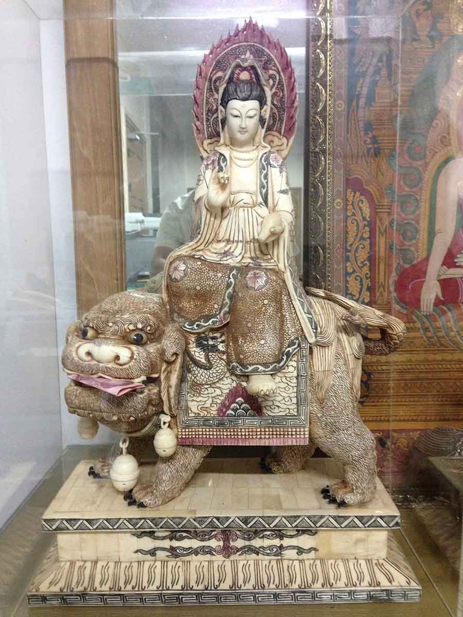 ขายปี่เซี๊ยะแกะสลักและพระโพธิสัตว์ รูปที่ 3