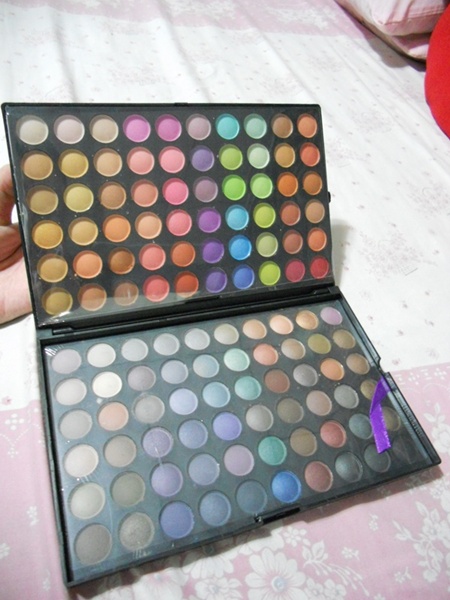 [Palette] eyeshadow 120 สี รูปที่ 1