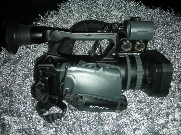 ขายกล้อง Sony HDV-V1P สภาพใหม่ 100 % ซื้อมายังไม่เคยใช้งาน อุปกรณ์ครบทุกชิ้น รูปที่ 4