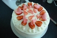 เค้กสตรอเบอรี่โยเกิร์ต Strawberry Yogurt Cake ฿ 70 piece