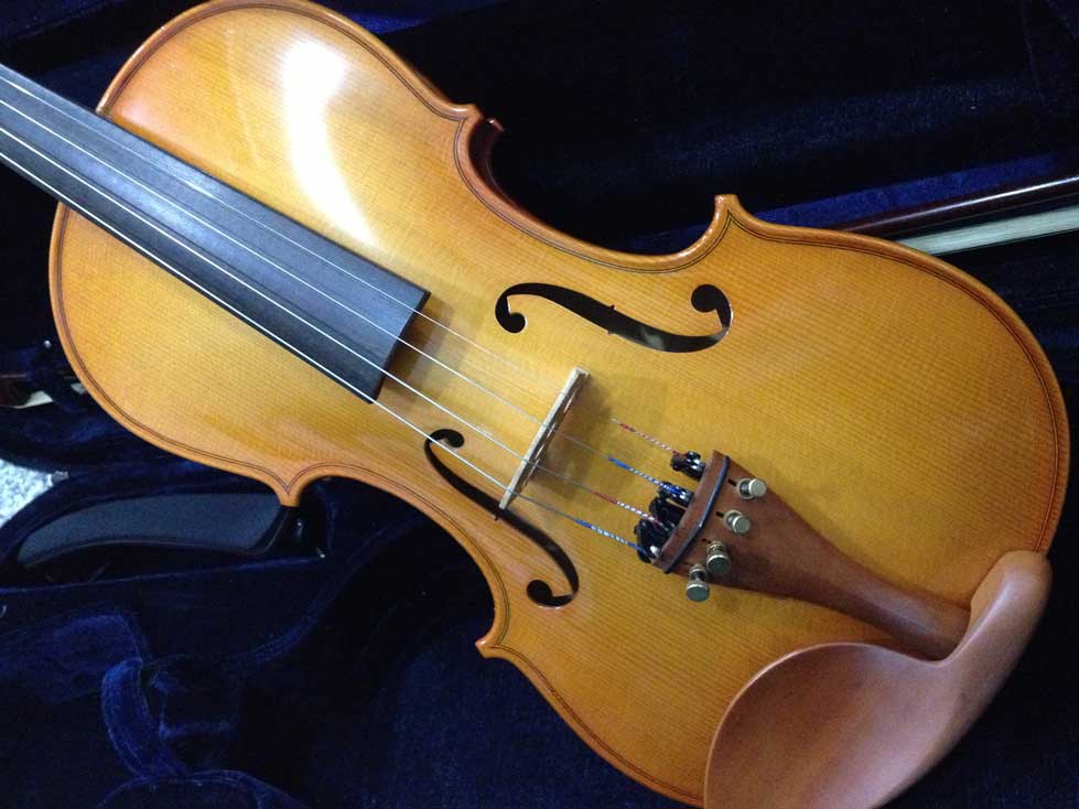 G.M.I Violin 4/4 ไม้แผ่นเดียว 98% ครบชุด รูปที่ 1