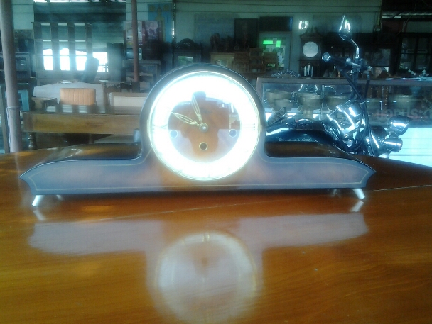 ขายนาฬิกาหัวเตียงโบราณของเยอรมัน รูปที่ 1