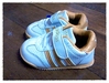 รูปย่อ Adidas รองเท้าผ้าใบสีขาว ขลิบทอง เท่แบบหรูๆ ขนาด 14.5 cm รูปที่5