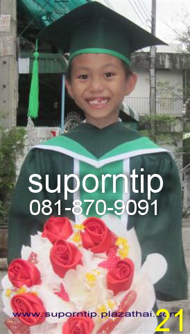 ครุยอนุบาล-ชุดบัณฑิตน้อย พร้อมหมวกบัณฑิตน้อย ติดต่อ คุณพร โทร./Line  0818709091 และ suporntip2 รูปที่ 3
