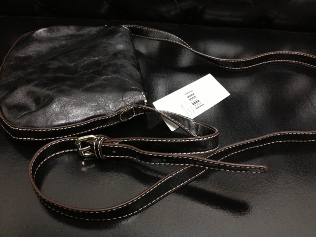 Nine West Flappy Mini Crossbody Bag รูปที่ 4