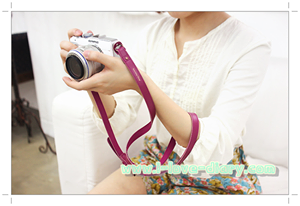 ***SALE*** กระเป๋าใส่มือถือ, กระเป๋าสตางค์เกาหลี, พร้อมส่งทุกชิ้น  ที่นี่เรยค่ะ ===> www.i-love-diary.com รูปที่ 3