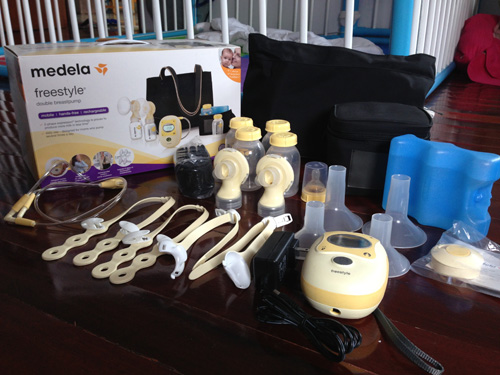 ***ขาย เครื่องปั๊มนม Medela รุ่น Freestyle มือสอง สภาพดี ใช้น้อย อุปกรณ์ครบ รูปที่ 1