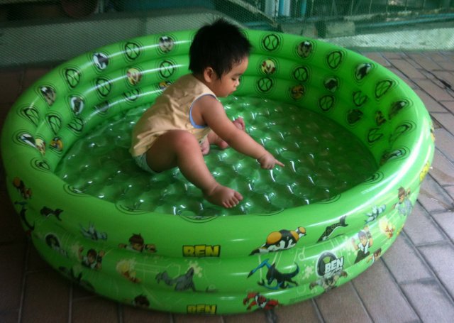 สระน้ำเป่าลมแบบมีกันลื่นเบ็นเท็น รูปที่ 2
