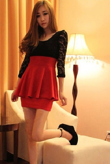 เดรสแฟชั่นแขนยาวตกแต่งลูกไม้ สีดำแดง พร้อมส่ง รูปที่ 2