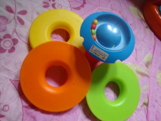 ลูกบอลสอนวางซ้อน LAMAZE รูปที่ 2