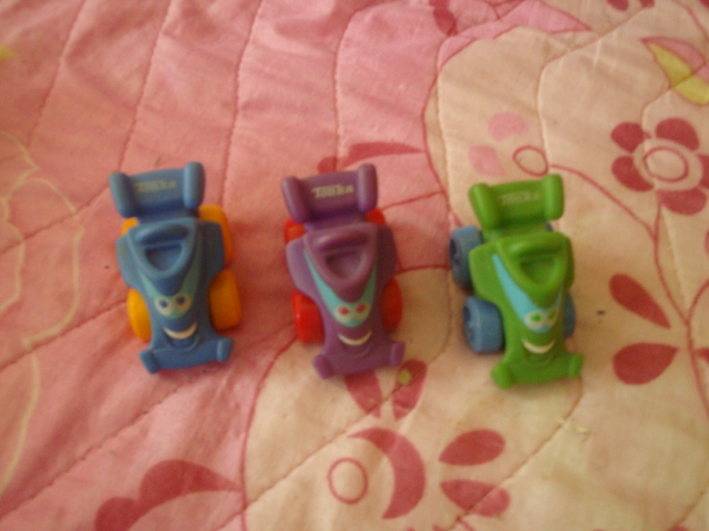 รถแข่ง 3 คัน พร้อมลู่วิ่งรถ fisher price รูปที่ 5
