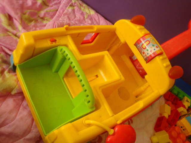 รถลาก นั่งได้ ขนาดใหญ่ สำหรับเด็ก fisher price รูปที่ 2