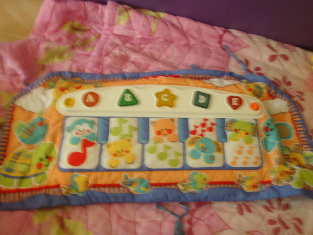 เปีนโนผ้าติดเปล fisher price รูปที่ 3