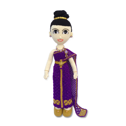 ตุ๊กตาโครเชต์เด็กหญิงชุดไทยสีม่วง สูง 71 cm. รูปที่ 5