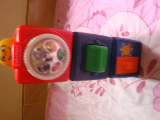 ของเล่นฝึกการวางของซ้อนใหญ่เล็ก Fisher price รูปที่ 2