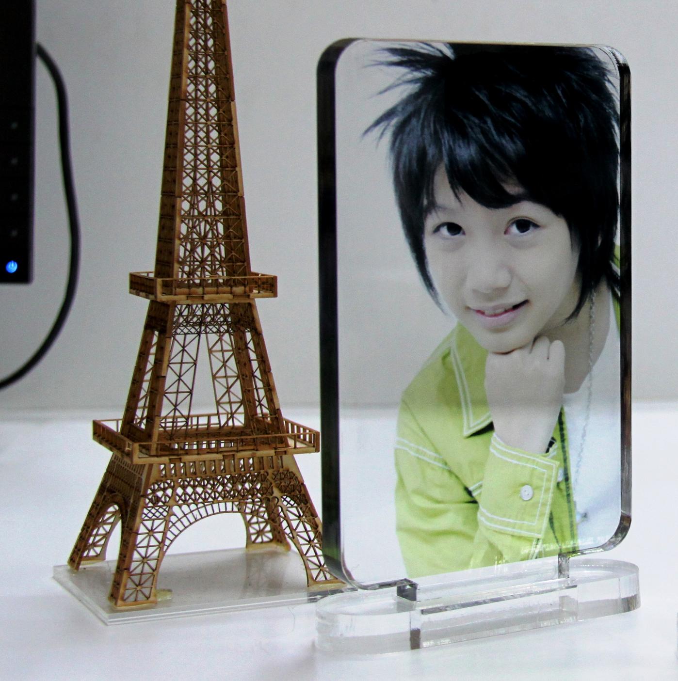นวัตกรรมใหม่ ภาพlสุดหรู มีมิติ ลอยเด่น รูปรับปริญญา protriat รูปแต่งงาน รูปที่ 3