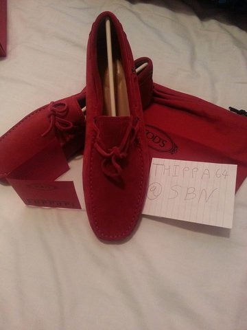 ขายรองเท้า Tod's รุ่น Ferrari size 9 UK มือ 1 ของแท้ 100% รูปที่ 1