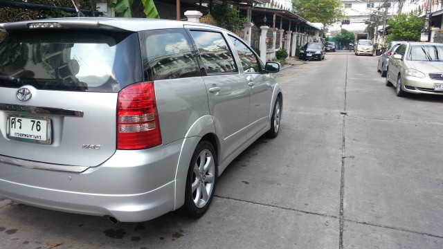 ขาย TOYOTA WISH 2.0 Q LIMITED มีซันรูฟ สีบรอนซ์เงิน สภาพดี ไมล์140,000 km รูปที่ 3