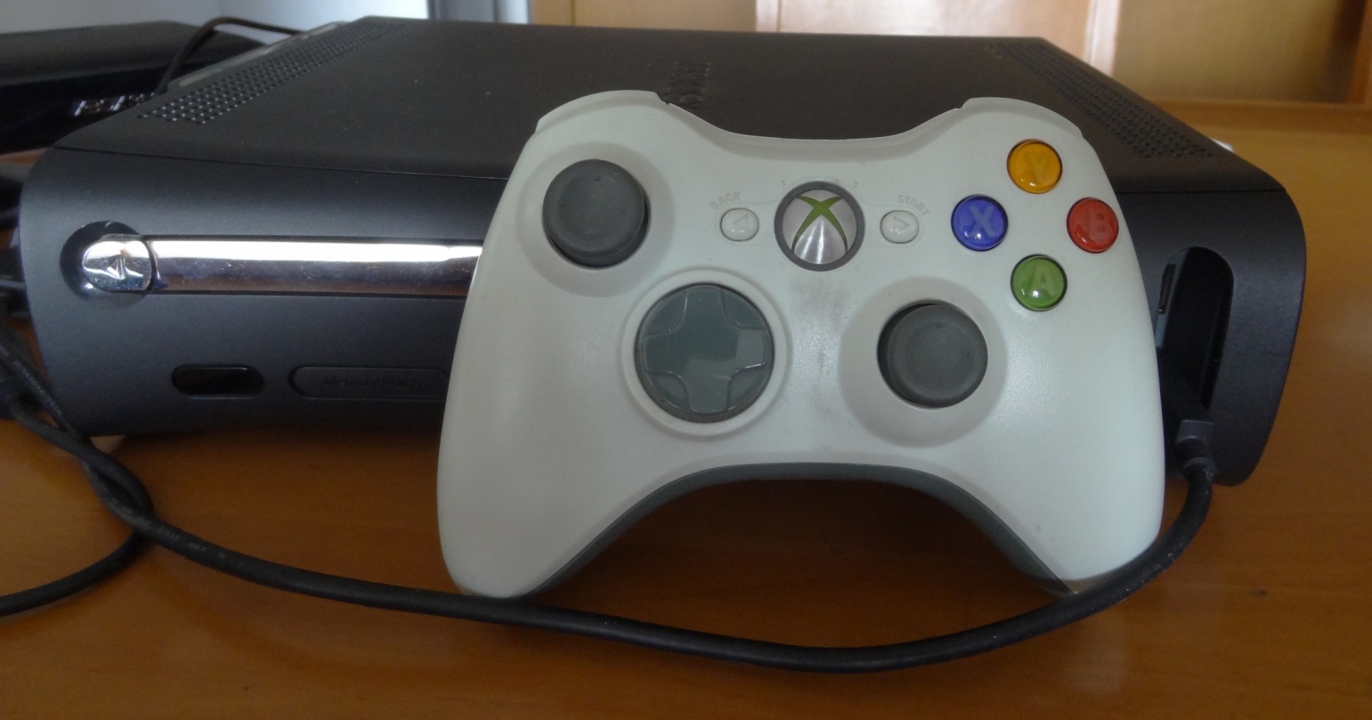 Microsoft Xbox 360 Elite ด้วย Kinect รูปที่ 4