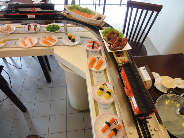 ขายสายพานซูชิจานหมุน+รถไฟส่งอาหาร พร้อมอุปกรณ์ทั้งหมด รูปที่ 6