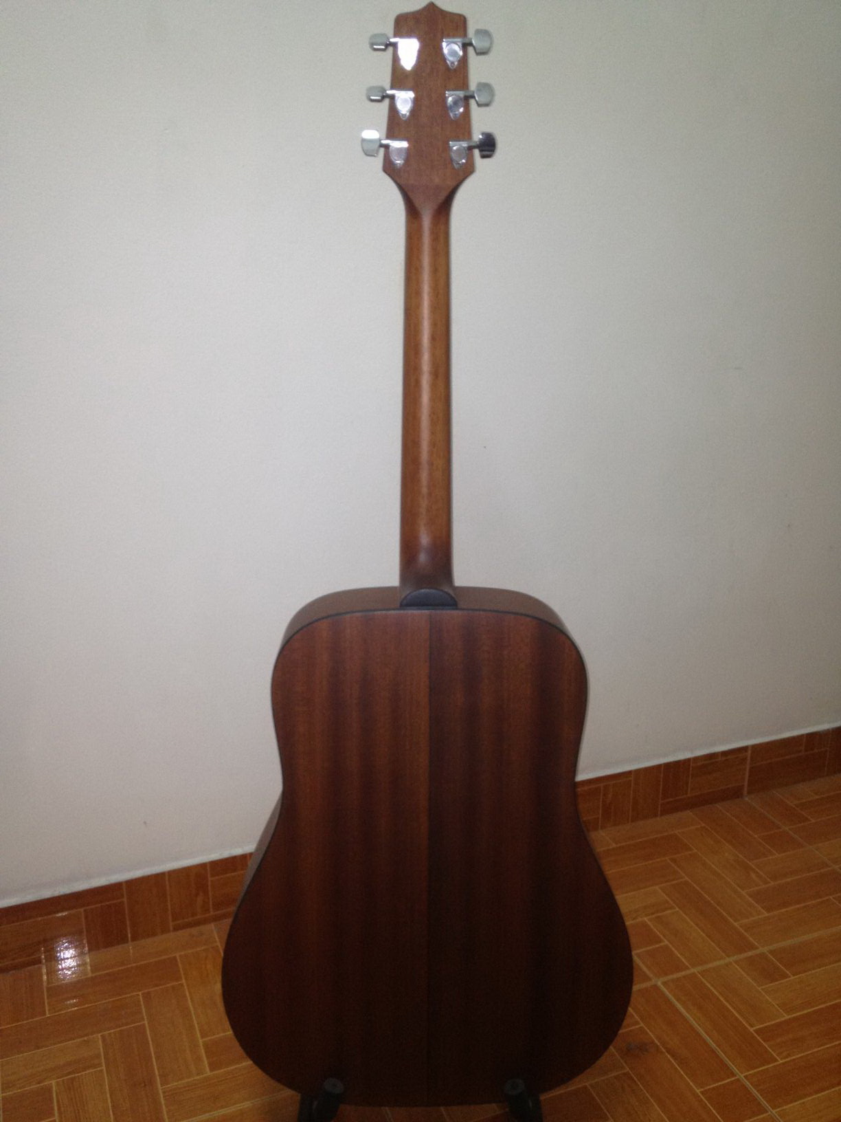 กีตาร์โปร่ง TAKAMINE D20-NS รูปที่ 4