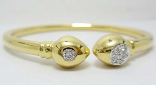 กำไล หัวบัว ไขว้ เพชร 0.32 ct. ทอง90 นน. 16.84 g รูปที่ 2