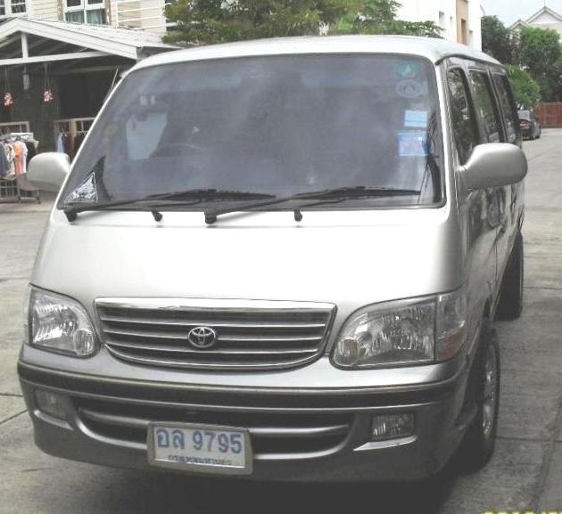 ขายรถตู้ toyota ปี 44 สีเทา2โทน รูปที่ 1