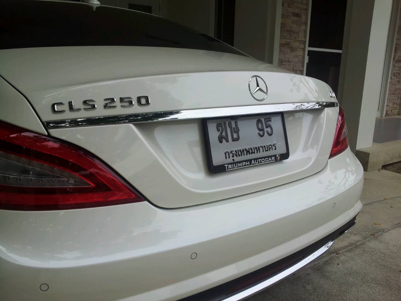 ขาย MERCEDES-BENZ - CLS-CLASS - CLS250 CDI 2.1 AT ปี11/10/2012 วิ่ง 3,437 km.สีขาว  รูปที่ 3