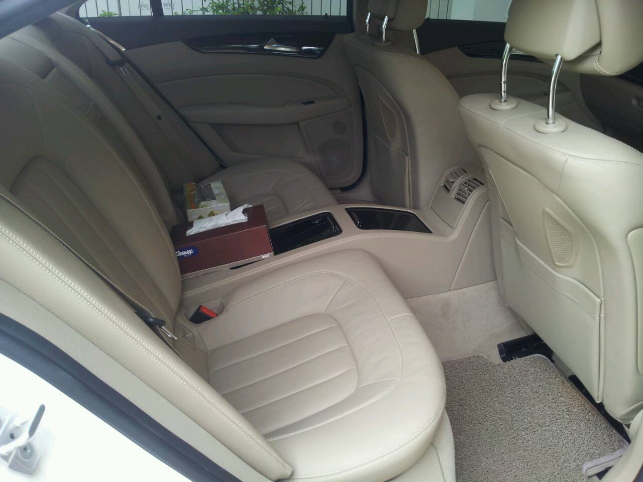 ขาย MERCEDES-BENZ - CLS-CLASS - CLS250 CDI 2.1 AT ปี11/10/2012 วิ่ง 3,437 km.สีขาว  รูปที่ 7