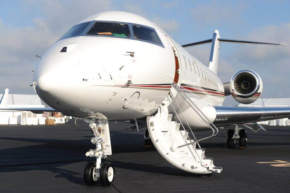 บริการเครื่องบินเช่าเหมาลำขนาด 6 - 8 - 10 - 13 -19 -33  ที่นั่ง VIP Priate Jet Airplanes Services รูปที่ 7