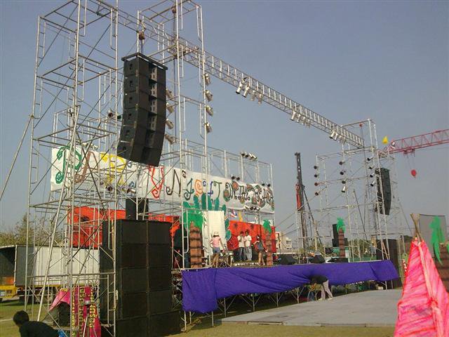 ให้บริการ งานเครื่องเสียง เครื่องดนตรี เวที แสง สี เสียง ครบวงจร รูปที่ 4