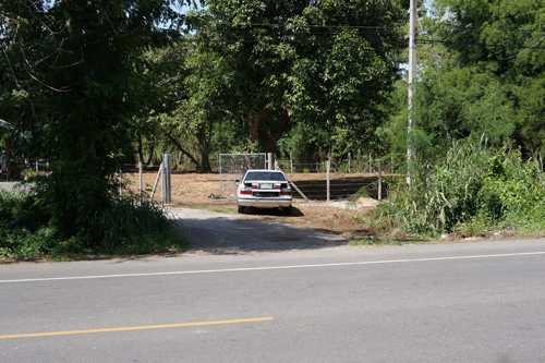 ขายที่ดินพร้อมสวนมะม่วงติดถนนทางหลวงใหญ่ จอมบึง ราชบุรี รูปที่ 1