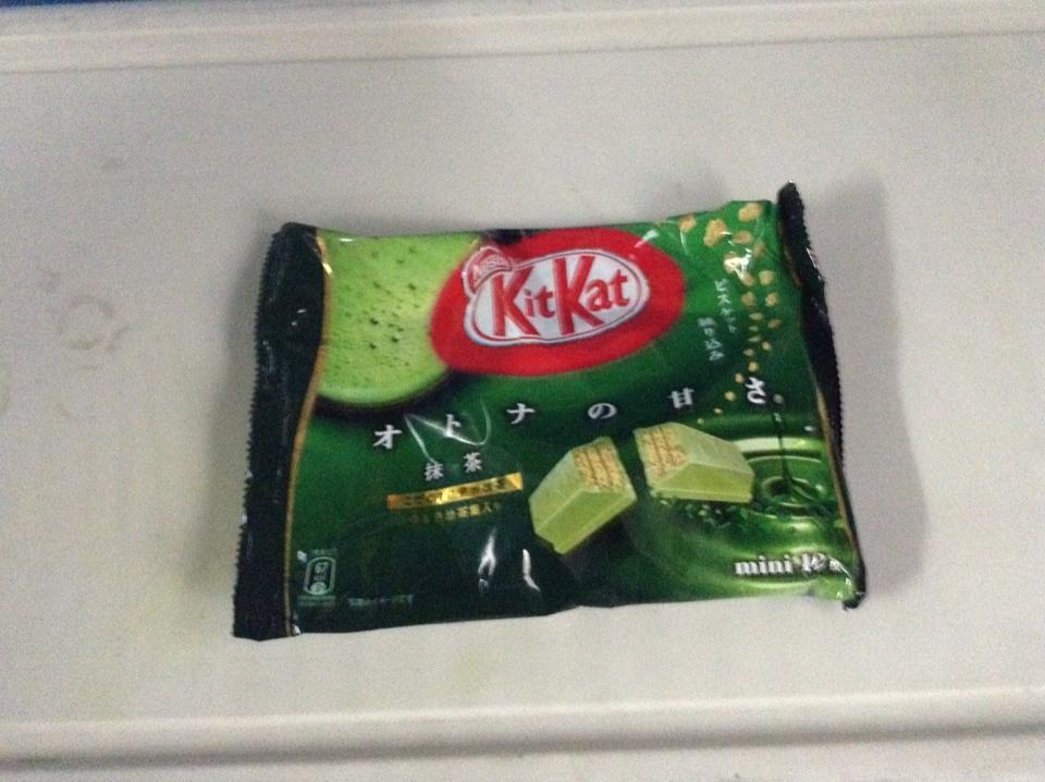 KITKAT ชาเขียว SALE 220 บาท รูปที่ 1