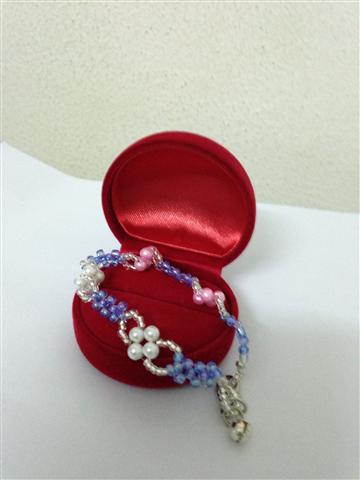 จำหน่ายหนังสือมือสองนวนิยายมือสองและกิ๊ฟช็อปสร้อยข้อมือHand Made รูปที่ 5