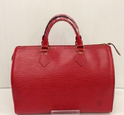 Used >> Louis Vuitton Epi Red 30 รูปที่ 1