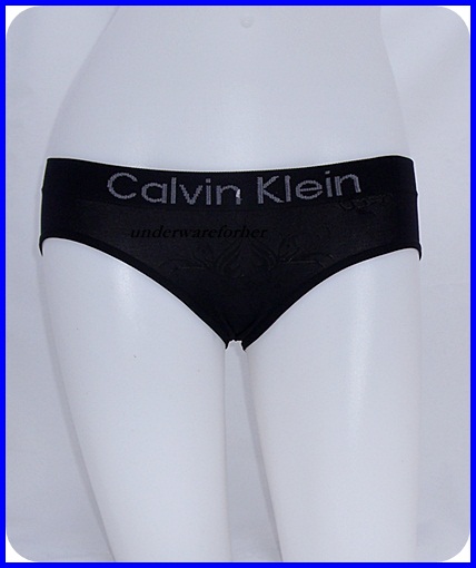 ชุดชั้นในผู้หญิง Calvin Klein สีดำ มีลายด้านหน้า รูปที่ 1