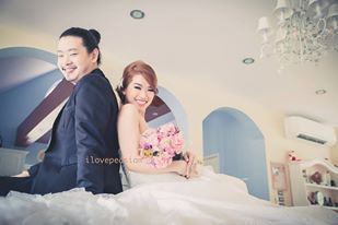 บริการ รับ ถ่ายรูปรับปริญญา งานพิธี งานแต่งงาน งานบวช งานหมั้น รับถ่ายภาพ 2557  2558 2014 2015 ilovepedsiamphoto รูปที่ 1
