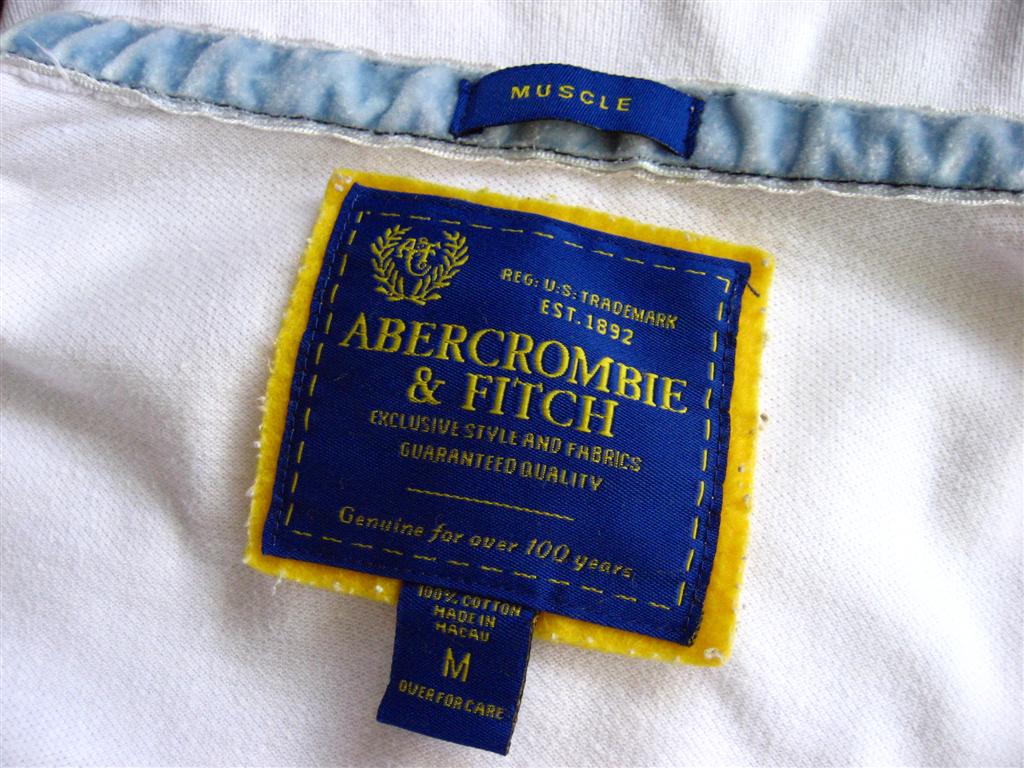 เสื้อโปโลสีขาวแขนยาวAbercrombieของแท้ Size M Made in Macau รูปที่ 4
