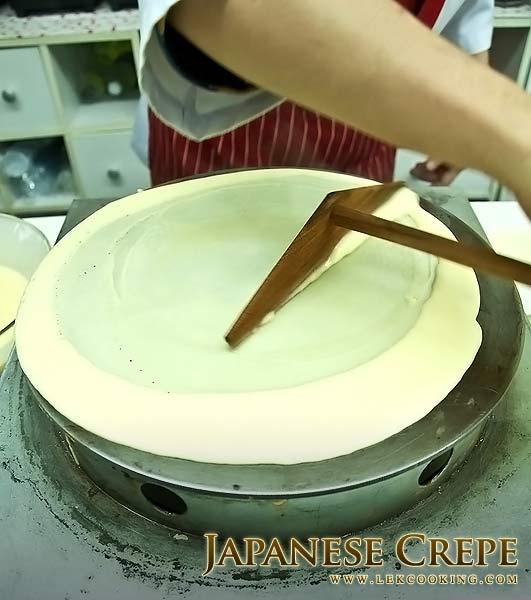 Crepeสอนทำเครปเย็น เรียทำเครปกรอบ สูตรเครป สอนทำขนมเครปญี่ปุ่น สอนเครปเย็นนุ่มหอมสไตล์ญี่ปุ่น เพียง 2500/ท่าน  รูปที่ 3