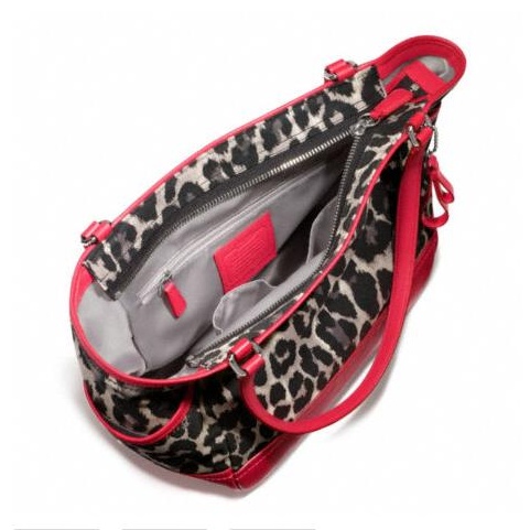 กระเป๋า COACH  PARK OCELOT PRINT CARRIE TOTE  F23278 รูปที่ 3