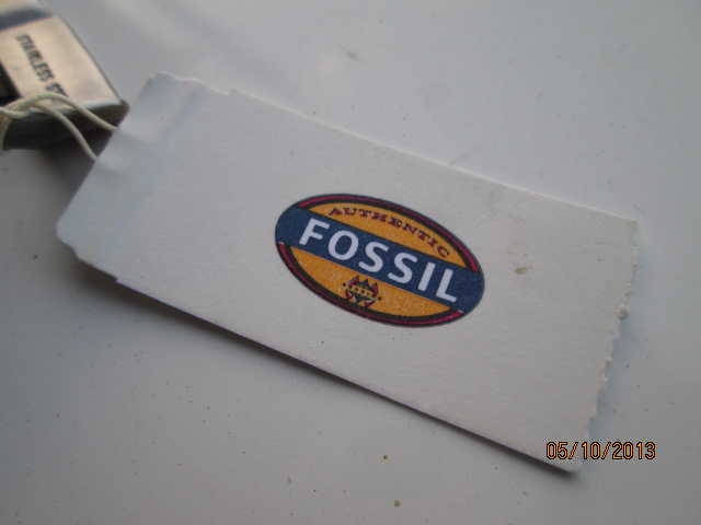 ขายนาฬิกายี่ห้อ FOSSIL ซื้อจากอเมริกายังไม่เคยสวมใส่ใช้งานสักครั้งเดียวครับขายแค่ 5500 บาทจากราคาซื้อ 10000 กว่าบาท รูปที่ 5