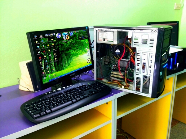 คอมพิวเตอร์ PC  รูปที่ 1